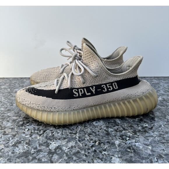 Adidas Yeezy Boost 350 V2 Beige Black SPLY-350 Size 9.5 HP7870 Kanye West - Picture 2 of 12